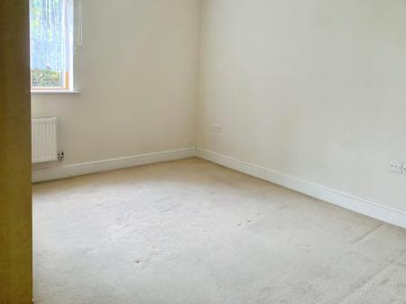 1 bedroom Apartment to let in Bishopric, Horsham, RH12