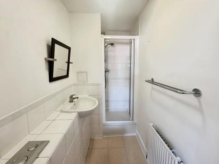 2 bedroom Apartment to let in Commonwealth Drive, Crawley, RH10