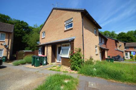 1 bedroom Terraced House to let in St Andrews Road, Ifield West, Crawley, RH11