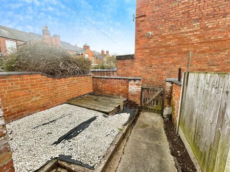 2 bedroom Terraced House for sale in Crown Street, Derby, DE22