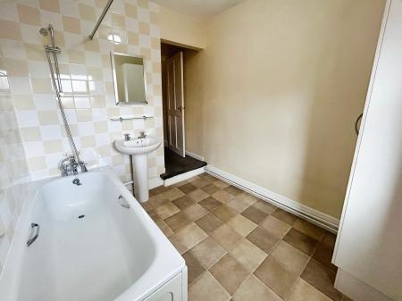 2 bedroom Terraced House for sale in Crown Street, Derby, DE22