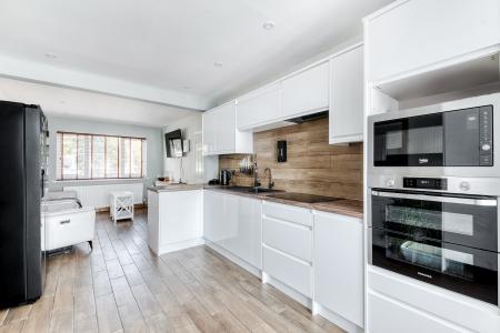 3 bedroom Detached house for sale in Lilac Avenue, Mackworth, Derby, DE22