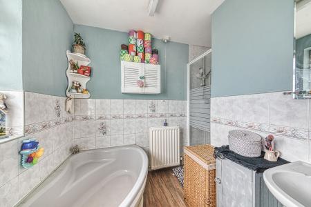 3 bedroom Terraced House for sale in Cheviot Street, Mackworth, DE22