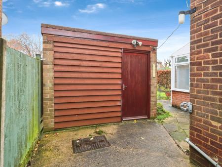 3 bedroom Detached house for sale in Gisborne Close, Mickleover, Derby, DE3