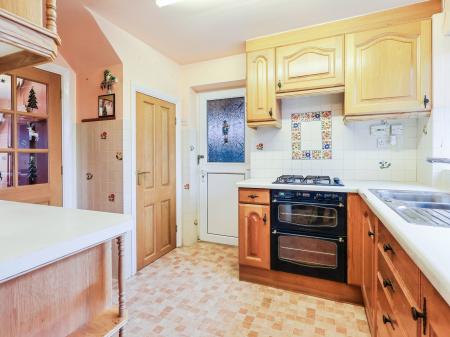 3 bedroom Detached house for sale in Gisborne Close, Mickleover, Derby, DE3