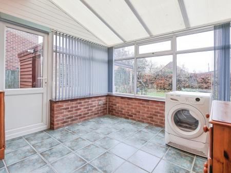 3 bedroom Detached house for sale in Gisborne Close, Mickleover, Derby, DE3