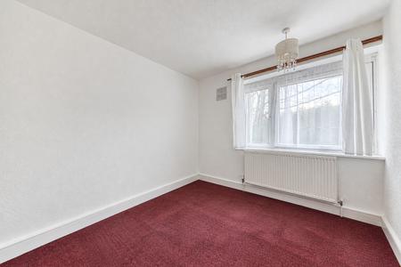 2 bedroom Flat for sale in Finchley Avenue, Mackworth, Derby, DE22