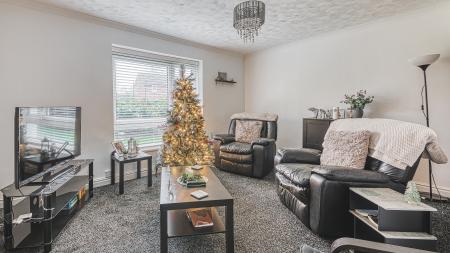 2 bedroom Flat for sale in Finchley Avenue, Mackworth, Derby, DE22