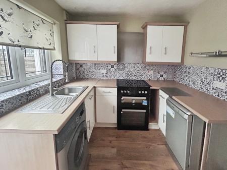 1 bedroom Terraced House to let in Seagrave Close, Oakwood, Derby, DE21