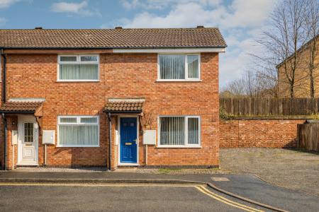 2 bedroom End of terrace house for sale in Ponsonby Terrace, City Centre, Derby, DE1