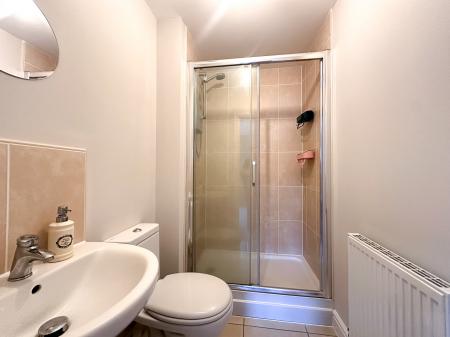 2 bedroom Maisonette to let in Minster Court, Shelton Lock, Derby, DE24