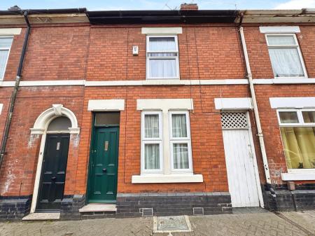 2 bedroom Terraced House to let in King Alfred Street, City Centre, Derby, DE22