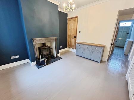 2 bedroom Terraced House to let in Marcus Street, Chester Green, Derby, DE1