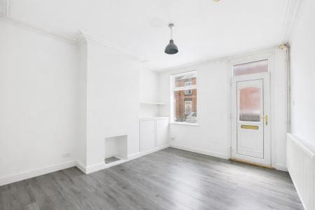 2 bedroom Terraced House to let in Peel Street, City Centre, Derby, DE22