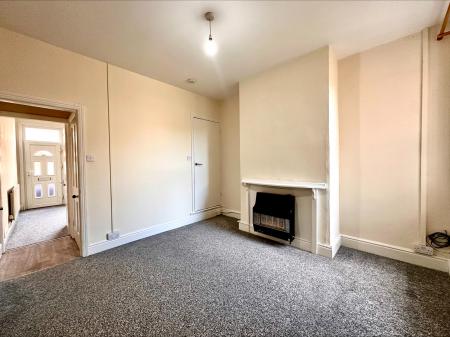2 bedroom Terraced House to let in Farm Street, Derby, DE22