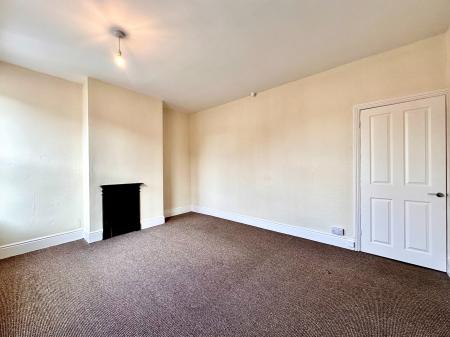 2 bedroom Terraced House to let in Farm Street, Derby, DE22