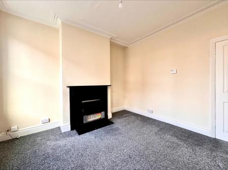 2 bedroom Terraced House to let in Farm Street, Derby, DE22