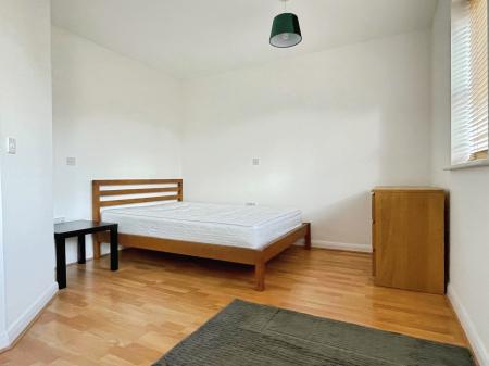 3 bedroom Town house to let in Longford Street, Derby, DE22