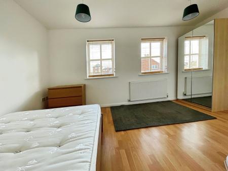 3 bedroom Town house to let in Longford Street, Derby, DE22