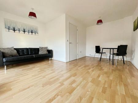 3 bedroom Town house to let in Longford Street, Derby, DE22