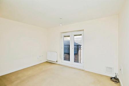 3 bedroom Town house to let in Coral Close, City Point, Derby, DE24