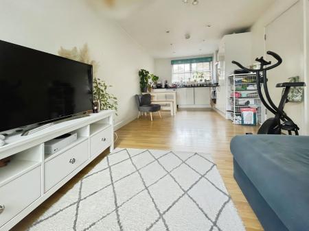 2 bedroom Apartment to let in Brook Street, Derby, DE1