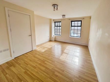 2 bedroom Apartment to let in Brook Street, Derby, DE1