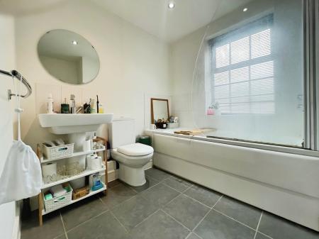 2 bedroom Apartment to let in Brook Street, Derby, DE1