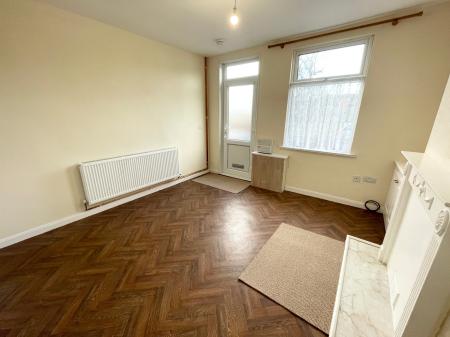 3 bedroom Terraced House to let in Nelson Street, Heanor, Derby, DE75