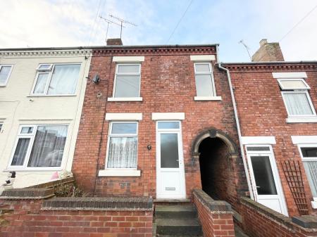 3 bedroom Terraced House to let in Nelson Street, Heanor, Derby, DE75