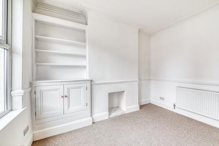 2 bedroom Terraced House for sale in Crown Street, City Centre, Derby, DE22