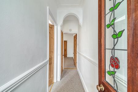 2 bedroom Terraced House for sale in Crown Street, City Centre, Derby, DE22