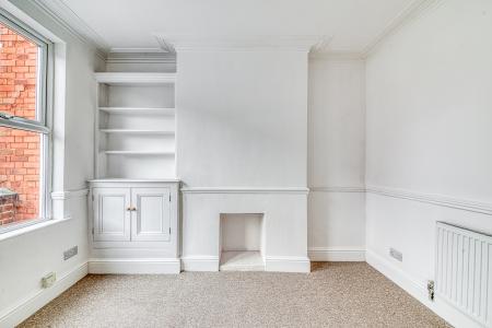 2 bedroom Terraced House for sale in Crown Street, City Centre, Derby, DE22