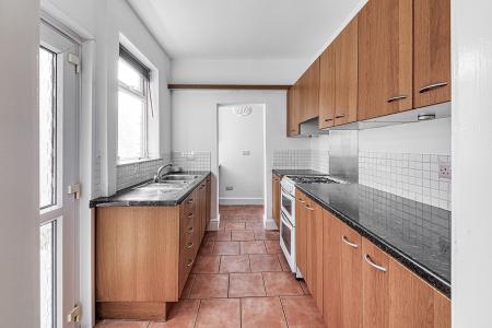 2 bedroom Terraced House for sale in Crown Street, City Centre, Derby, DE22