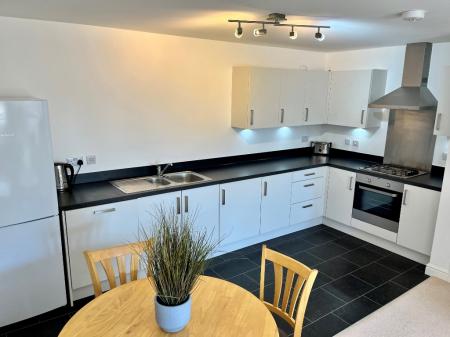 2 bedroom Maisonette to let in Clayton Gardens, Hatton, Derby, DE65