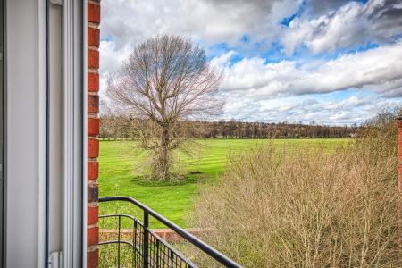 2 bedroom Flat for sale in Magnus Court, Chester Green, Derby, DE21