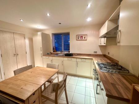 2 bedroom Apartment for sale in Auriga Court, Chester Green, Derby, DE1