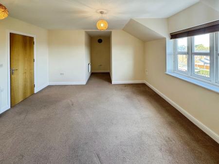2 bedroom Apartment to let in 7 Old Hall Road, Littleover, Derby, DE23