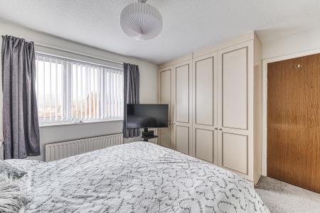 3 bedroom Terraced House for sale in Talgarth Close, Oakwood, Derby, DE21