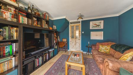 2 bedroom Semi-detached house for sale in Buckland Close, City Centre, Derby, DE1