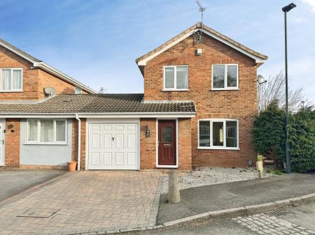 3 bedroom Link detached house for sale in Corbel Close, Oakwood, Derby, DE21