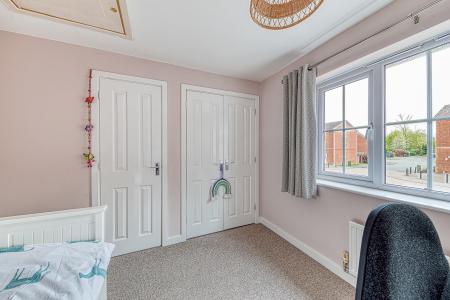 3 bedroom Semi-detached house for sale in Ionian Drive, City Point, Derby, DE24