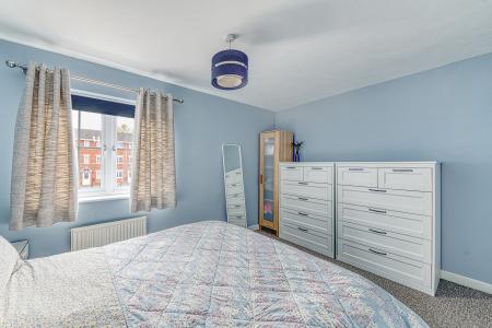 3 bedroom Semi-detached house for sale in Ionian Drive, City Point, Derby, DE24