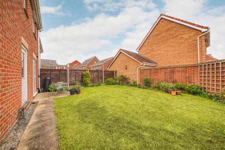 3 bedroom Semi-detached house for sale in Ionian Drive, City Point, Derby, DE24