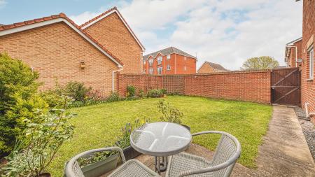 3 bedroom Semi-detached house for sale in Ionian Drive, City Point, Derby, DE24