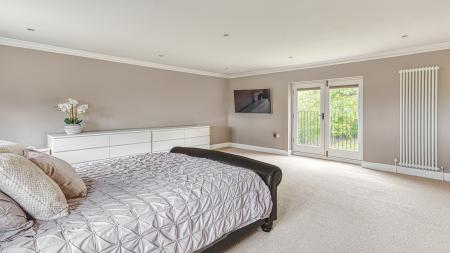 4 bedroom Country House for sale in Mugginton Lane End, Derbyshire, Mugginton, DE6
