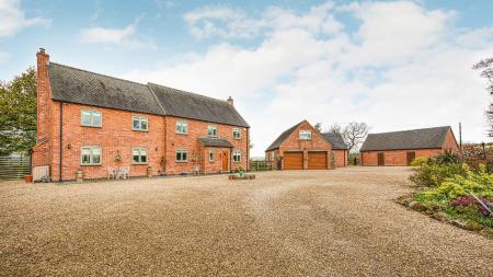 4 bedroom Country House for sale in Weston Underwood, Ashbourne, DE6
