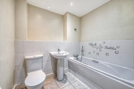 2 bedroom Apartment for sale in Searl Street, City Centre, Derby, DE1