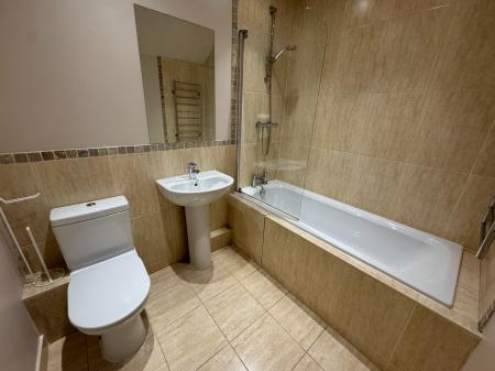 2 bedroom Apartment to let in Cole Lane, Borrowash, Derby, DE72