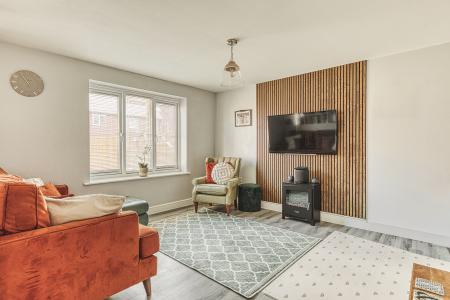 3 bedroom Detached house for sale in Brackenhill Close, Littleover, Derby, DE23